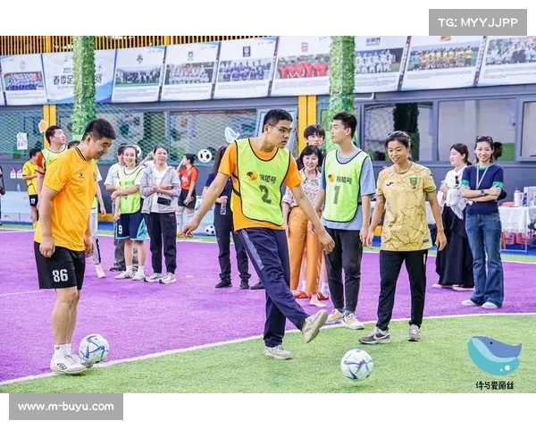 足球公益项目启动，俱乐部回馈当地社区